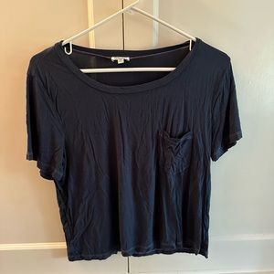 SPLENDID navy t-shirt